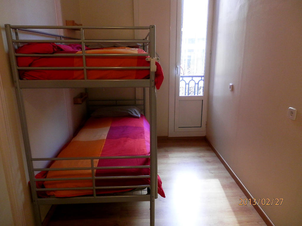 Barcelona Central Garden Hostal Δωμάτιο φωτογραφία