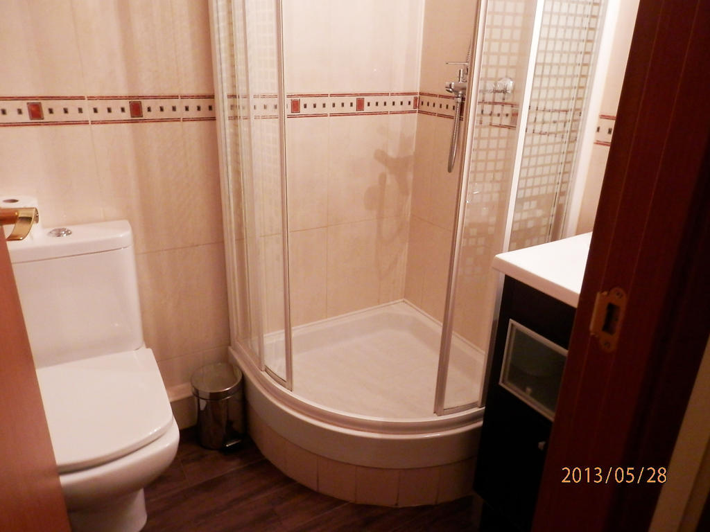 Barcelona Central Garden Hostal Δωμάτιο φωτογραφία