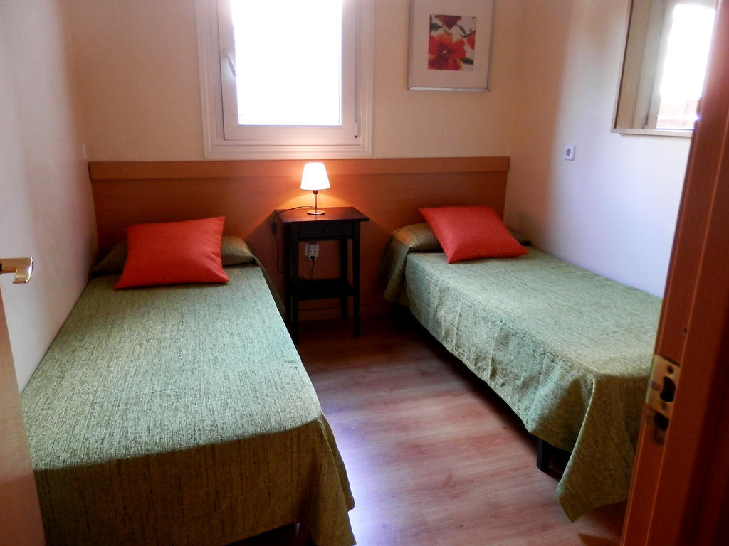 Barcelona Central Garden Hostal Δωμάτιο φωτογραφία