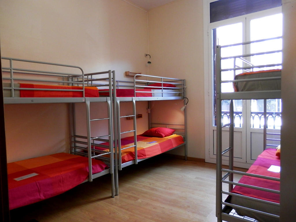 Barcelona Central Garden Hostal Δωμάτιο φωτογραφία